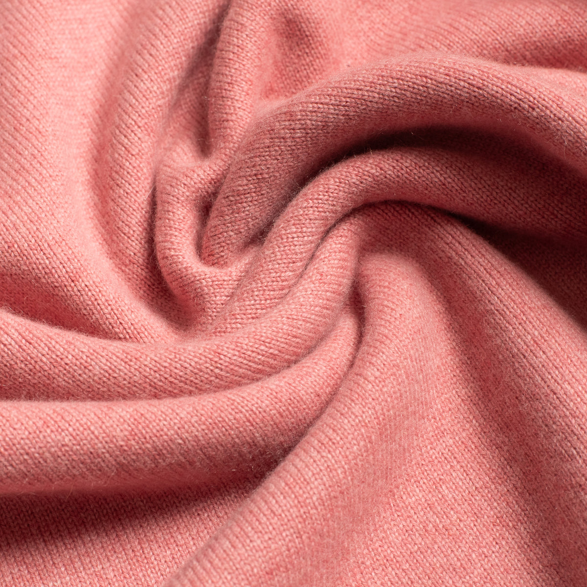 Dusky Pink 2 Ply Cashmere Crew Neck