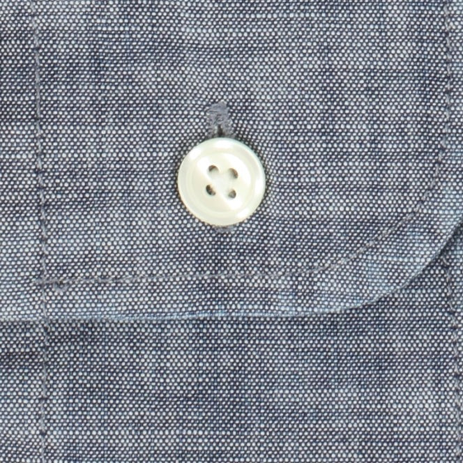 Chambray Semi Spread Collared Shirt